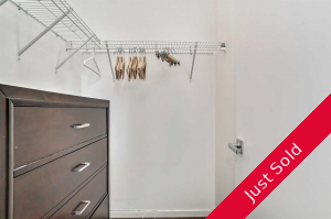 Lower Mount Royal Apartment for sale: 2 bedroom 769.70 sq.ft. (Listed 2024-04-03)